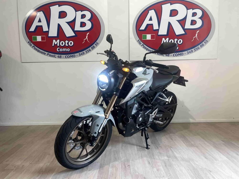 Honda CB 125 R (2021 - 23) (2)