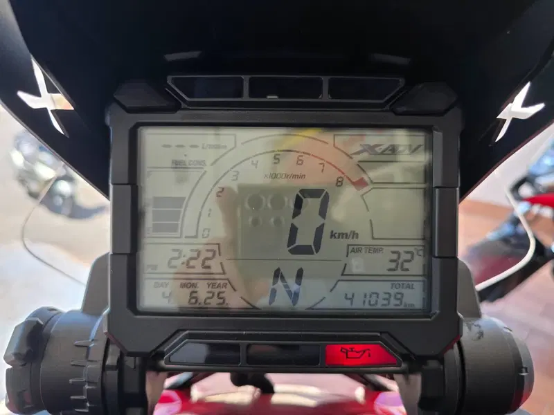 Honda X-ADV 750 (2017) (11)