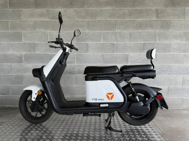 Yadea Y1S Pro Utility (2023 - 26) (4)