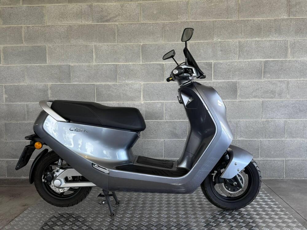 Yadea C1S Pro (2020 - 25)