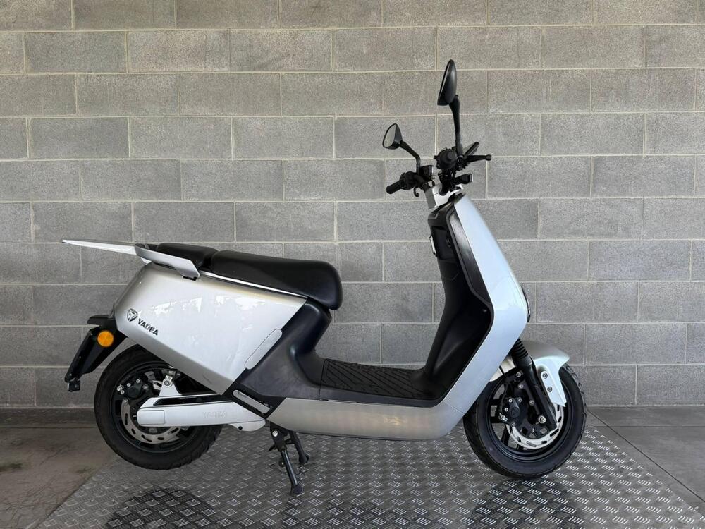 Yadea G5S (2022 - 25)