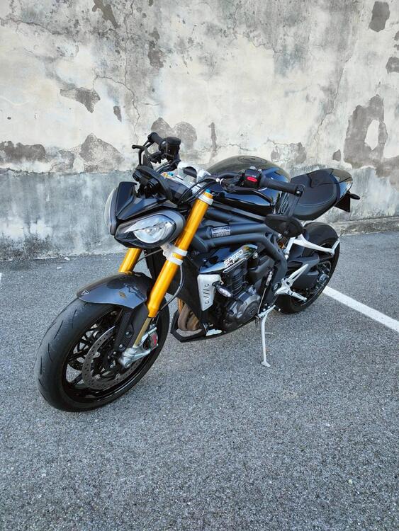 Triumph Speed Triple 1200 RS (2021 - 24) (2)