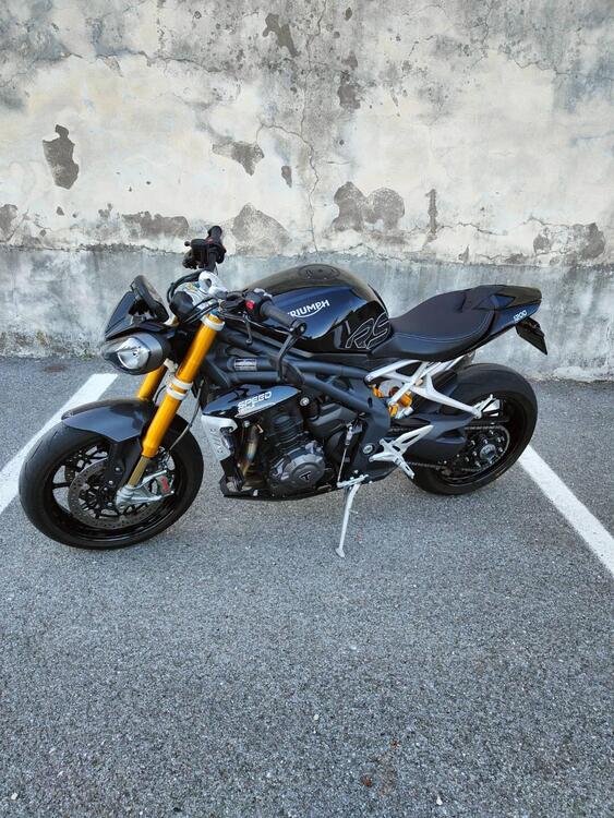 Triumph Speed Triple 1200 RS (2021 - 24) (4)