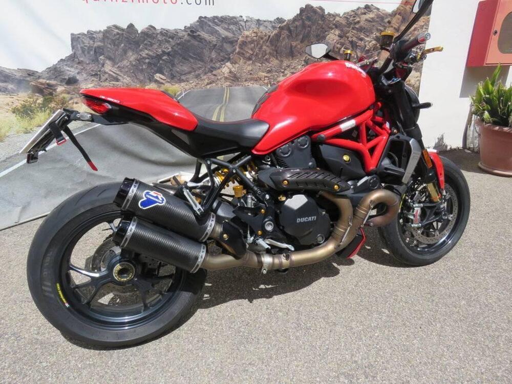 Ducati Monster 1200 R (2016 - 19) (3)