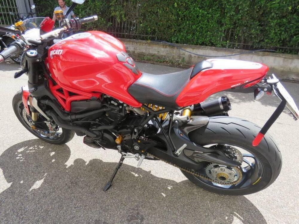 Ducati Monster 1200 R (2016 - 19) (4)