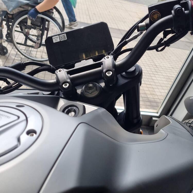 CFMOTO 125NK (2025) (4)