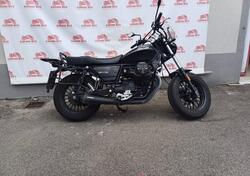 Moto Guzzi V9 Bobber (2021 - 25) usata