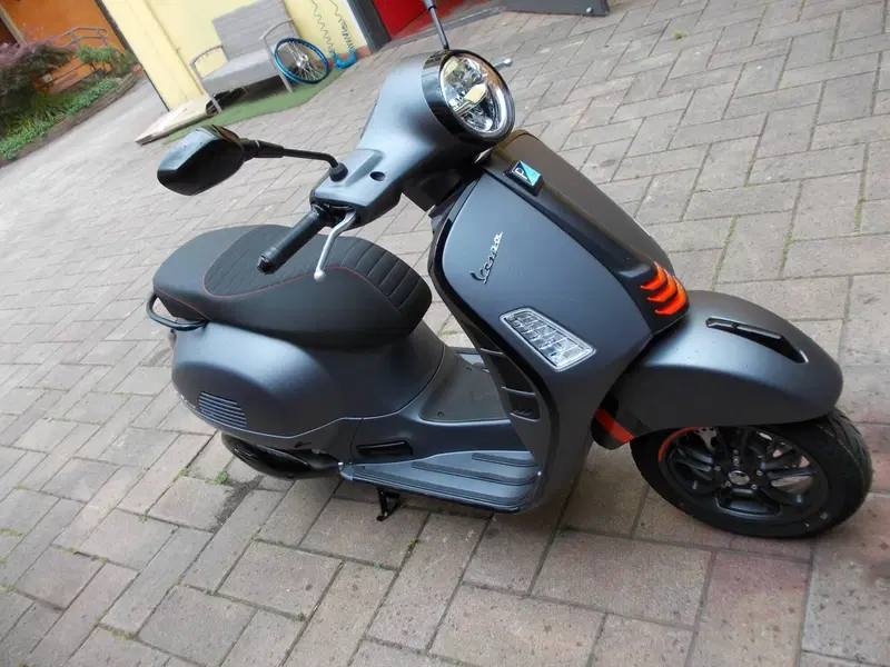 Vespa GTS 310 (2025 - 26) (4)