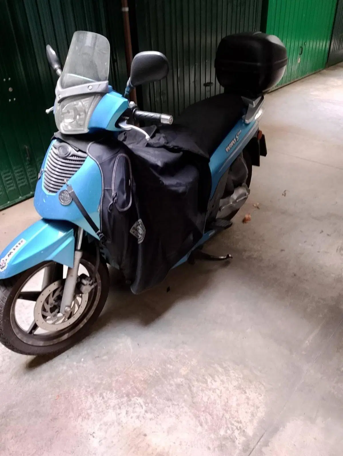 Kymco People 200 S (2005 - 06) (2)