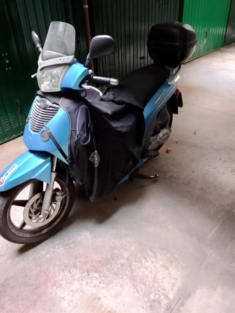 Kymco People 200 S (2005 - 06) (2)
