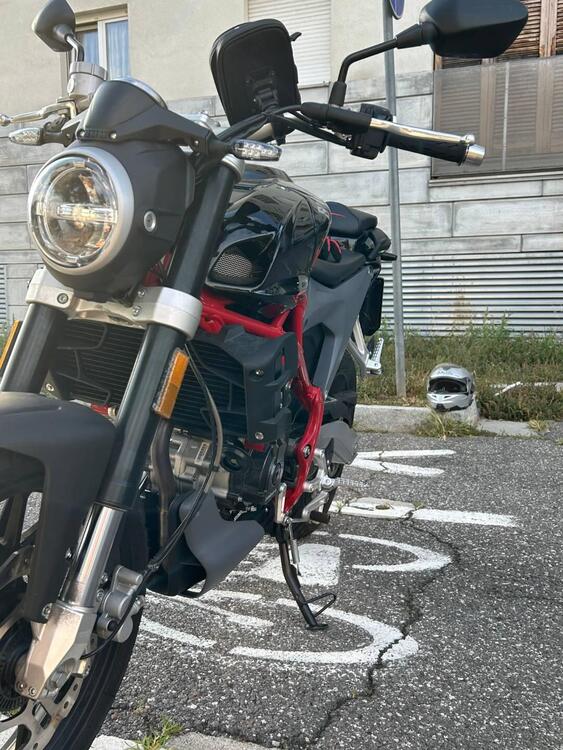 Swm Varez 125 (2022 - 23) (2)