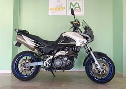 Aprilia Pegaso 650 Strada (2005 - 11) usata