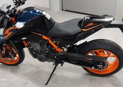 KTM 890 Duke R (2022 - 23) usata
