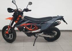 KTM 690 SMC R (2021 - 22) usata