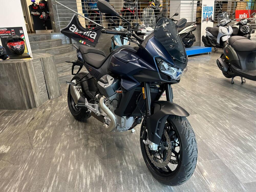 Moto Guzzi V100 Mandello (2025) (5)