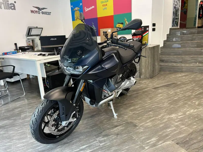 Moto Guzzi V100 Mandello (2025 - 26) (6)