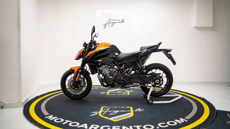 KTM 890 Duke (2021 - 23) (7)