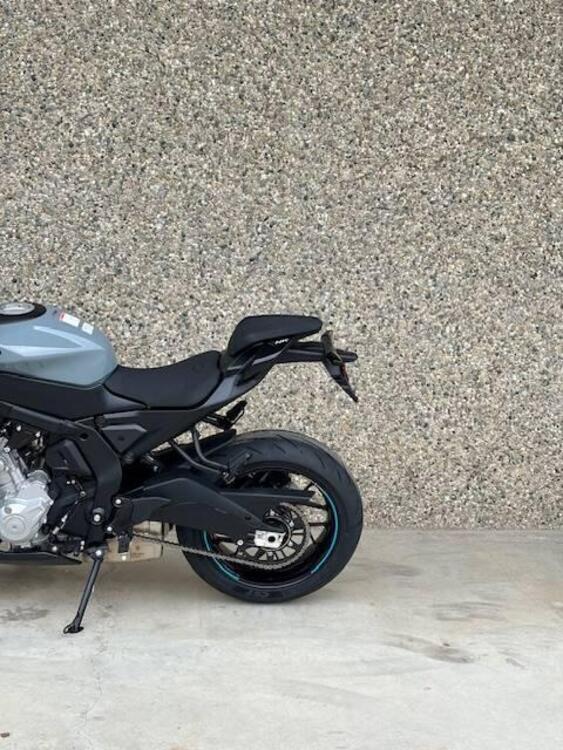 CFMOTO 675NK (2025) (4)