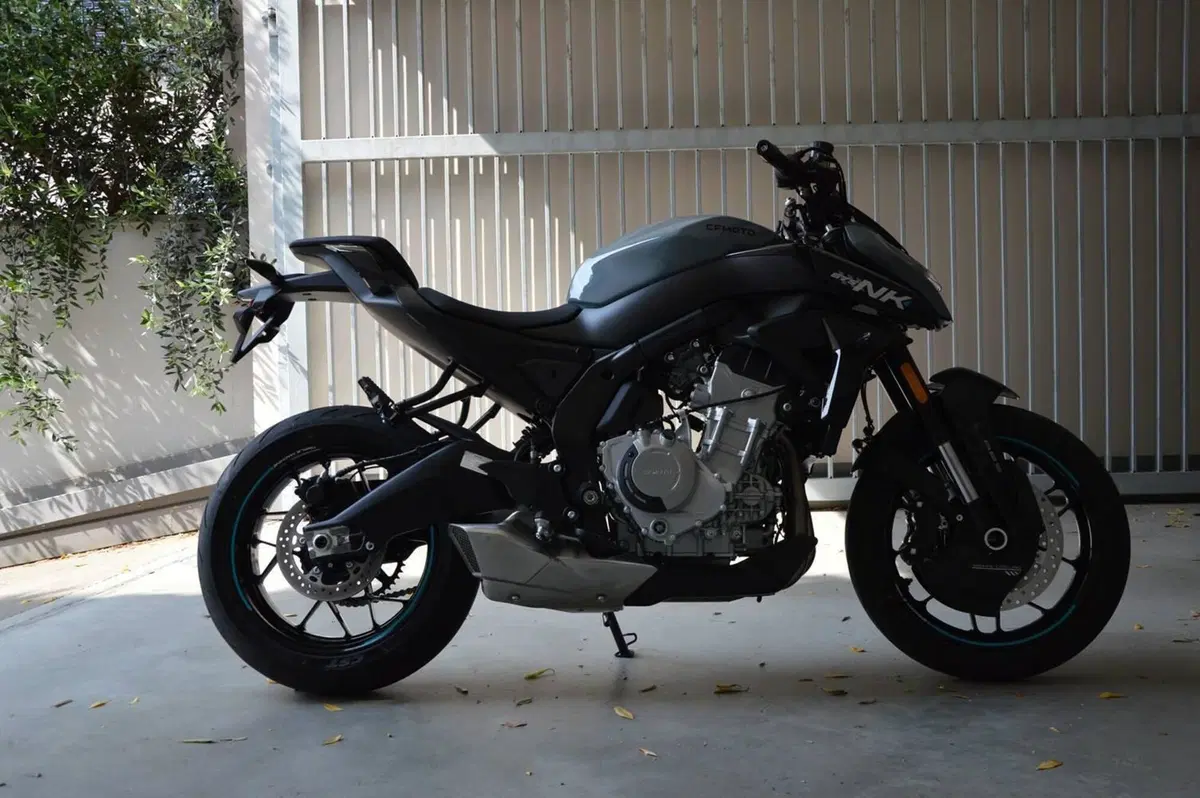 CFMOTO 675NK (2025 - 26) (4)