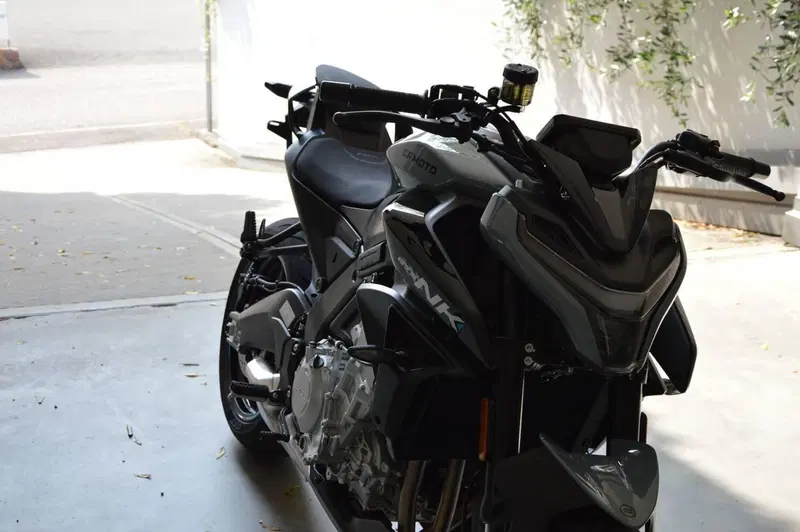 CFMOTO 675NK (2025 - 26) (11)