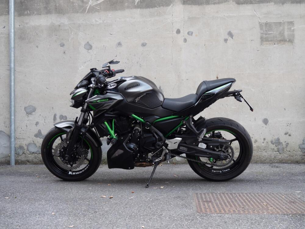 Kawasaki Z 650 (2021 - 24) (2)