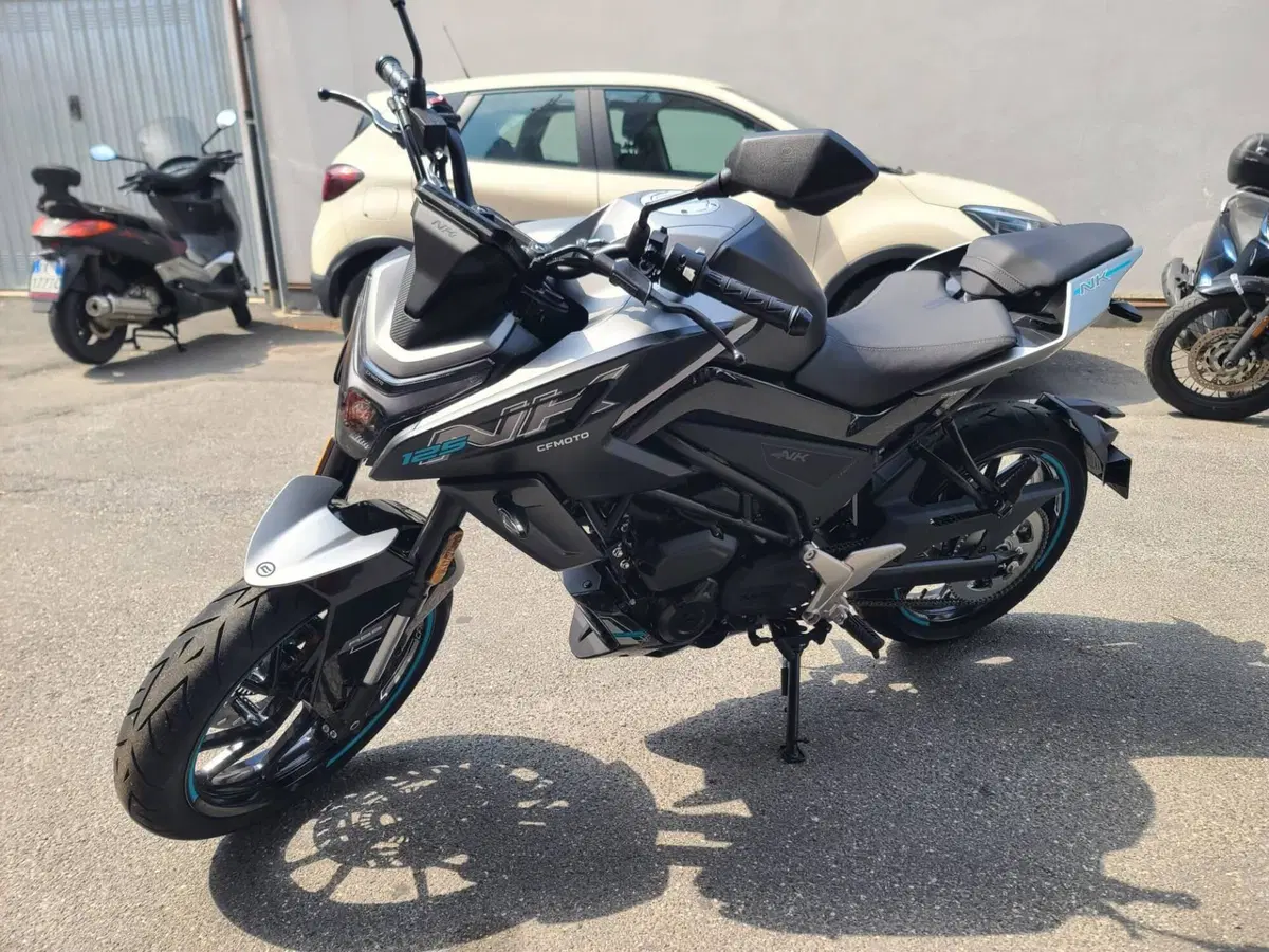 CFMOTO 125NK (2025 - 26) (10)