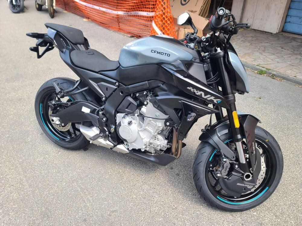 CFMOTO 675SR-R (2025) (3)