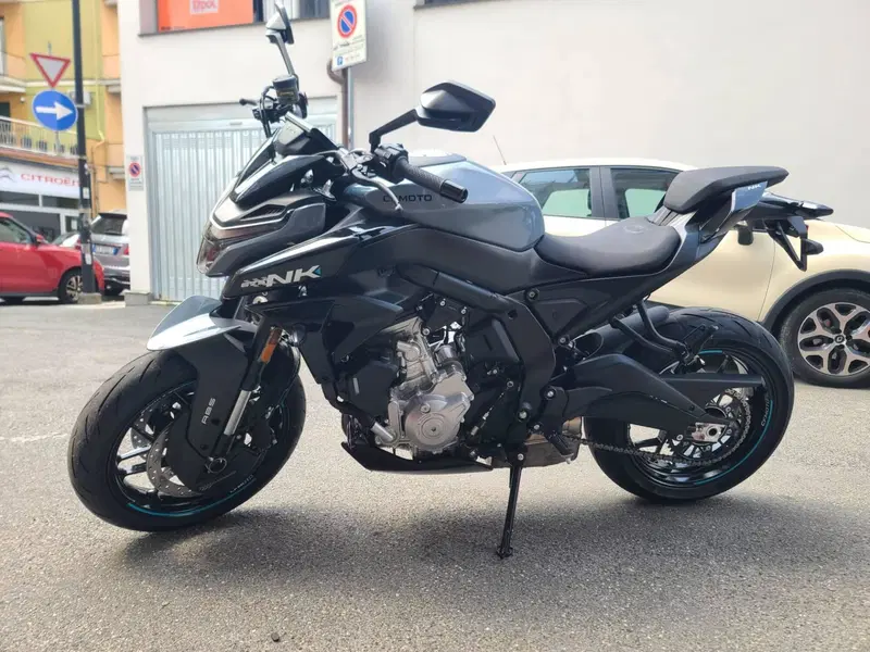 CFMOTO 675SR-R (2025 - 26) (9)