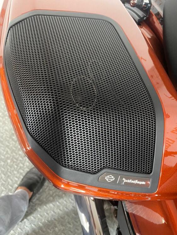 Harley-Davidson CVO Street Glide (2024) (4)