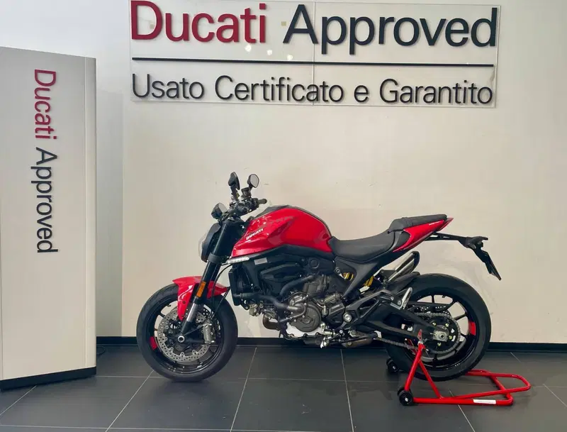 Ducati Monster 937 + (2021 - 25) (6)