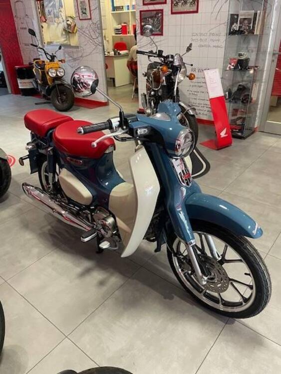 Honda Super Cub C125 (2022 - 24) (3)