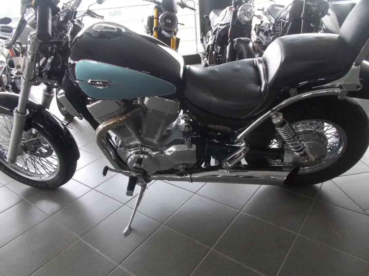 Suzuki VS 1400 GLP (1992 - 97) (4)
