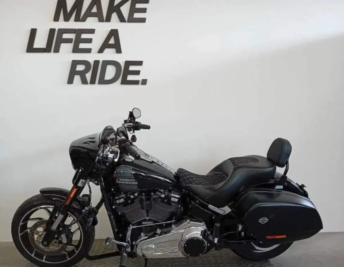 Harley-Davidson Sport Glide: l'usato del giorno di Moto.it [GALLERY] (2)
