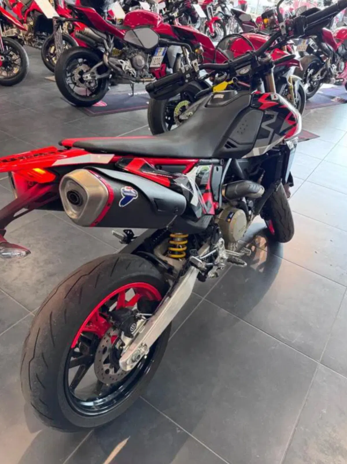 Ducati Hypermotard 698 Mono RVE: l'usato del giorno di Moto.it [GALLERY] (7)