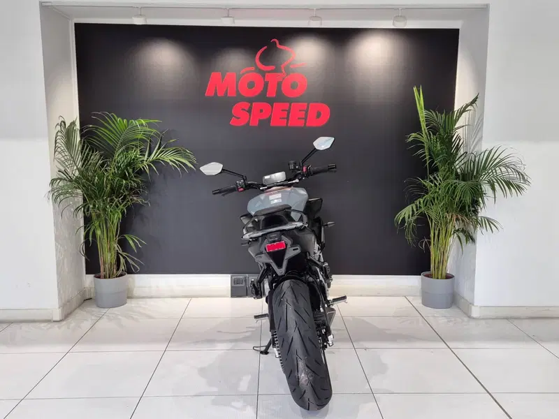 CFMOTO 675NK (2025 - 26) (7)