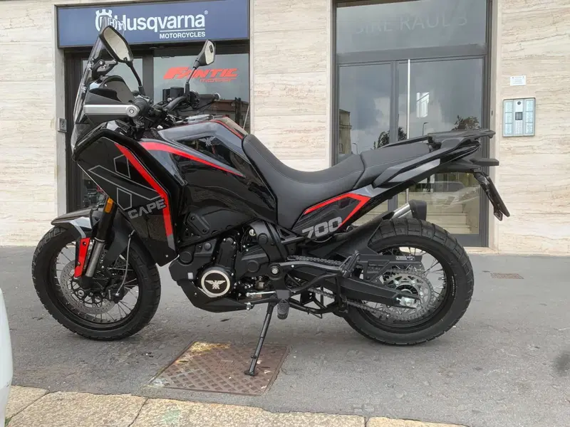 Moto Morini X-Cape 700 (2025 - 26) (3)