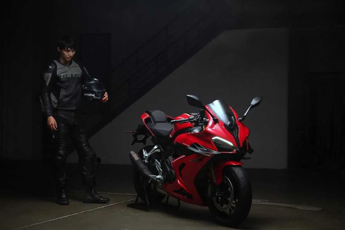 SRK800RR: la sportiva di QJ Motor si rinnova (2)