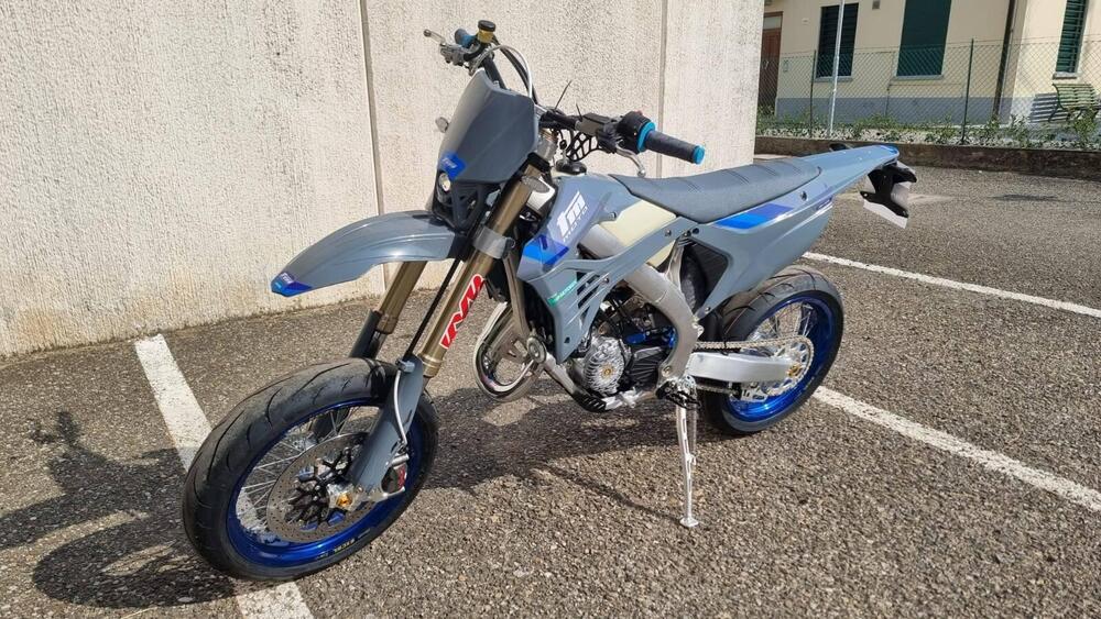 Tm Moto SMR 125 ES Fi 2T (2025) (2)