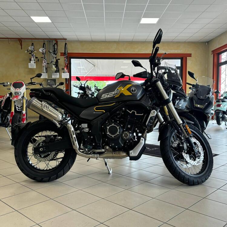 Voge Trofeo 525ACX Scrambler (2023 - 25) (2)