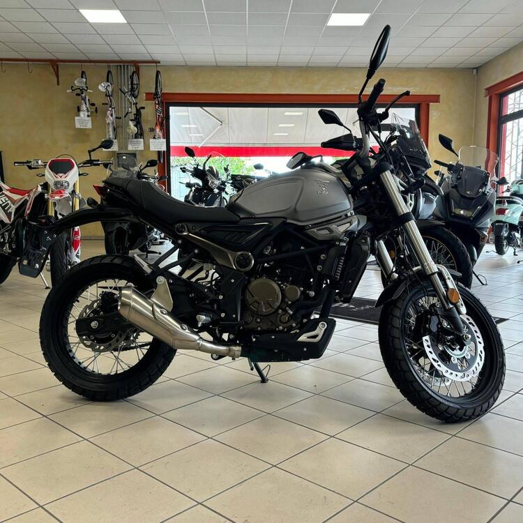 Voge Trofeo 300ACX Scrambler (2021 - 25) (3)