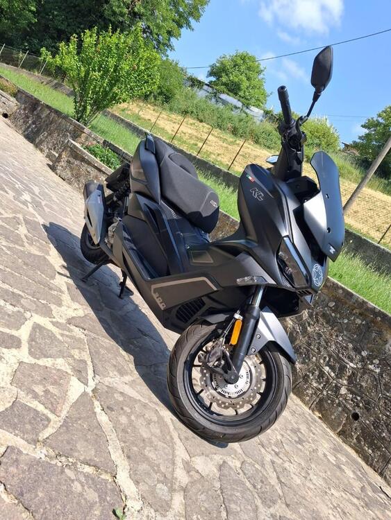 Kl Brera 300 (2022 - 25) (3)