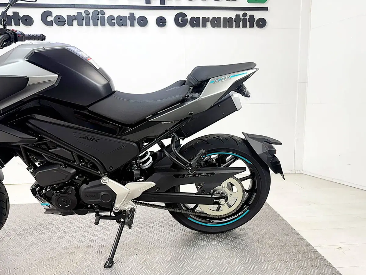 CFMOTO 125NK (2025 - 26) (16)