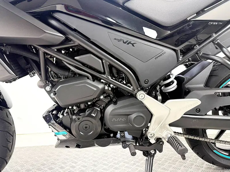 CFMOTO 125NK (2025 - 26) (14)