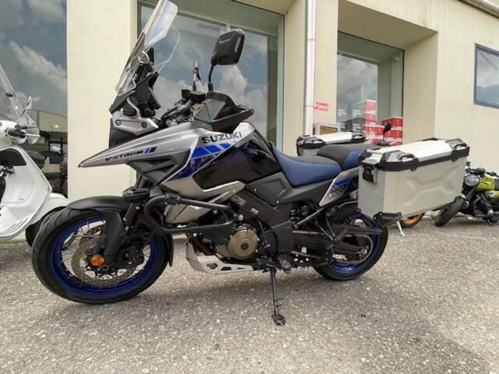 Suzuki V-Strom 1050XT Pro (2020 - 23) (2)