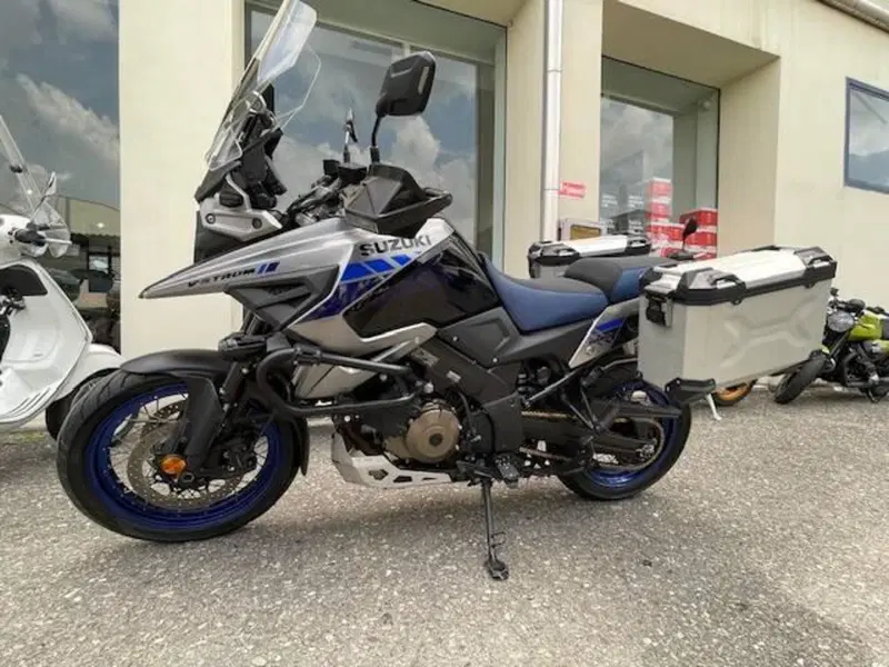 Suzuki V-Strom 1050XT Pro (2020 - 23) (2)