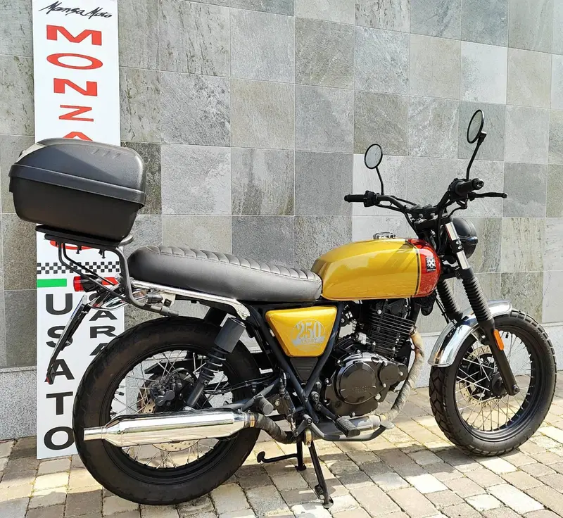Brixton Motorcycles Saxby 250 (2019) (3)