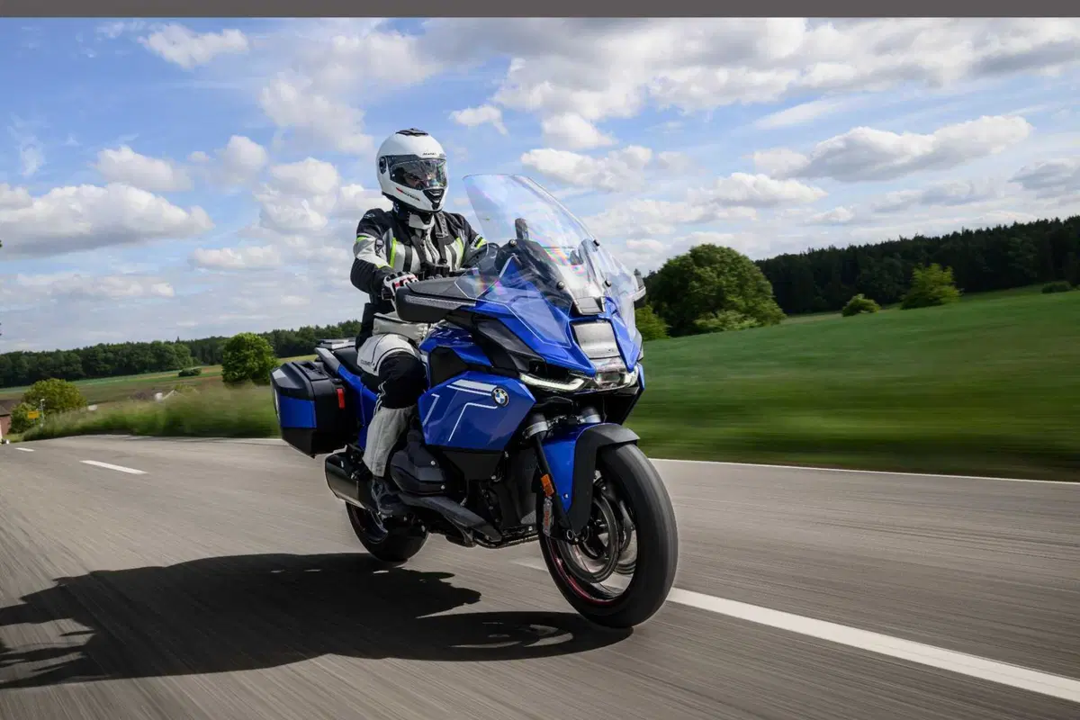 BMW R 1300 RT - il TEST! è davvero più sportiva o è ancora la gt di riferimento? [VIDEO] (6)