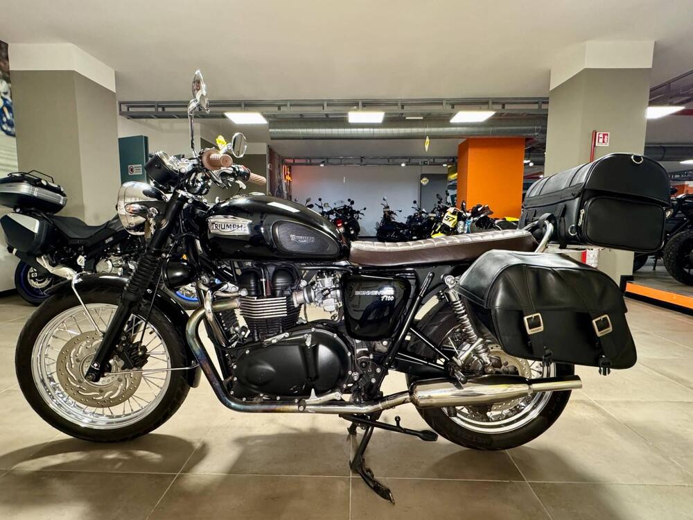 Triumph Bonneville T100 (2008 - 16) (4)