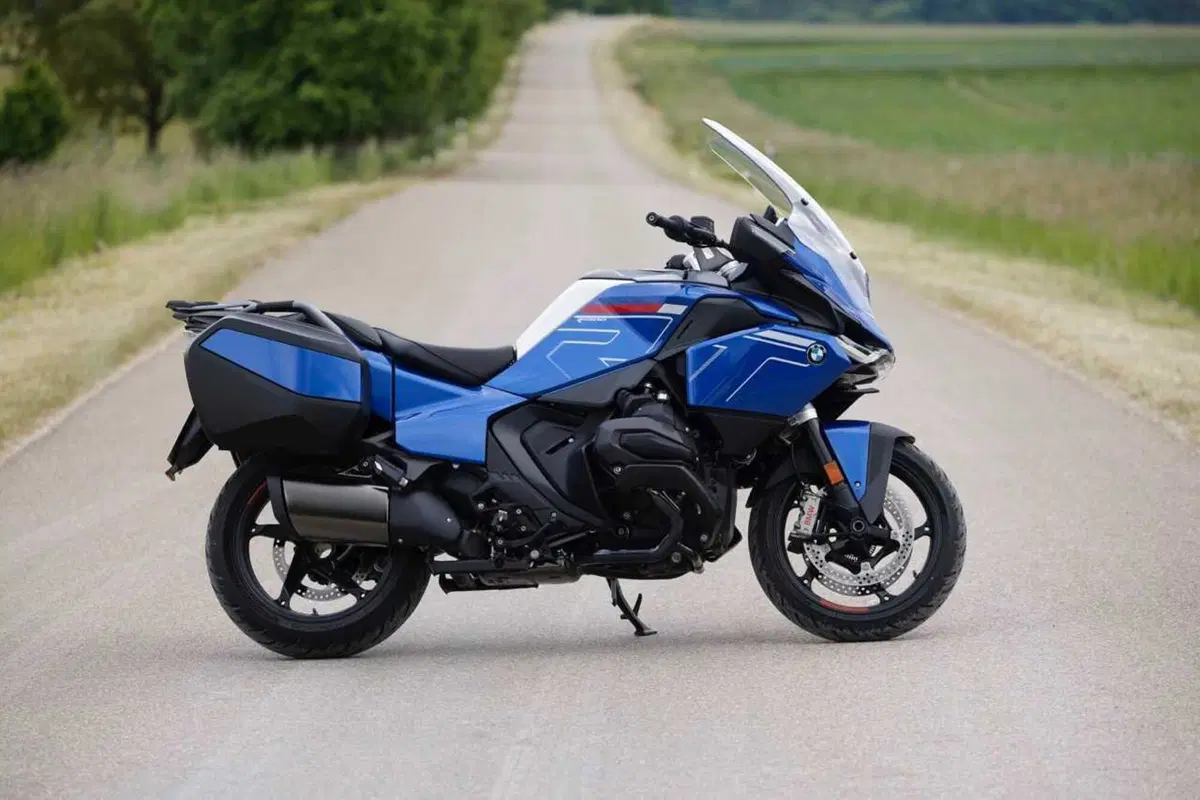 BMW R 1300 RT - il TEST! è davvero più sportiva o è ancora la gt di riferimento? [VIDEO]