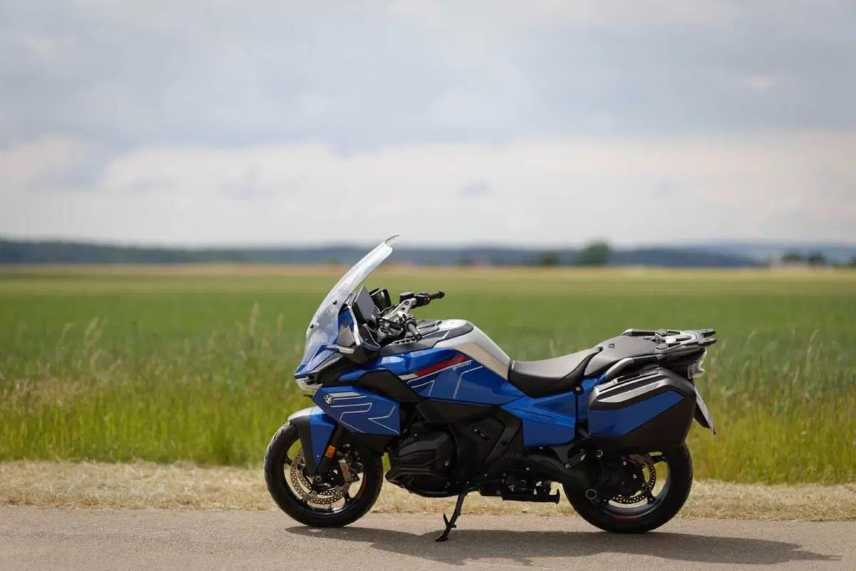 BMW R 1300 RT - il TEST! è davvero più sportiva o è ancora la gt di riferimento? [VIDEO] (5)